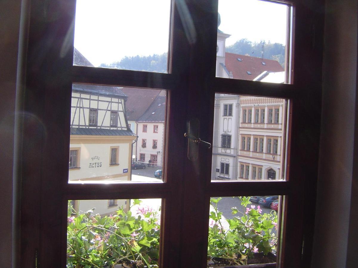 Hotel St Florian Loket Bilik gambar