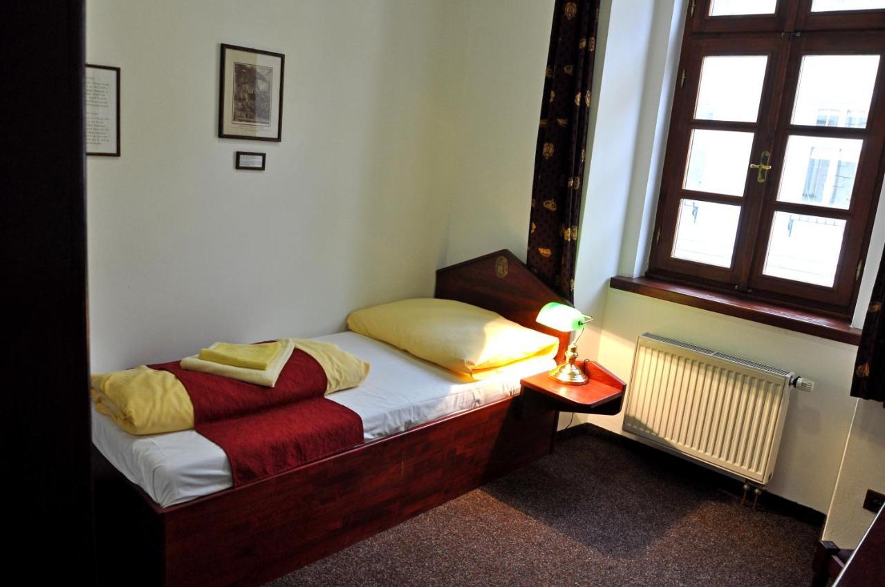 Hotel St Florian Loket Bilik gambar