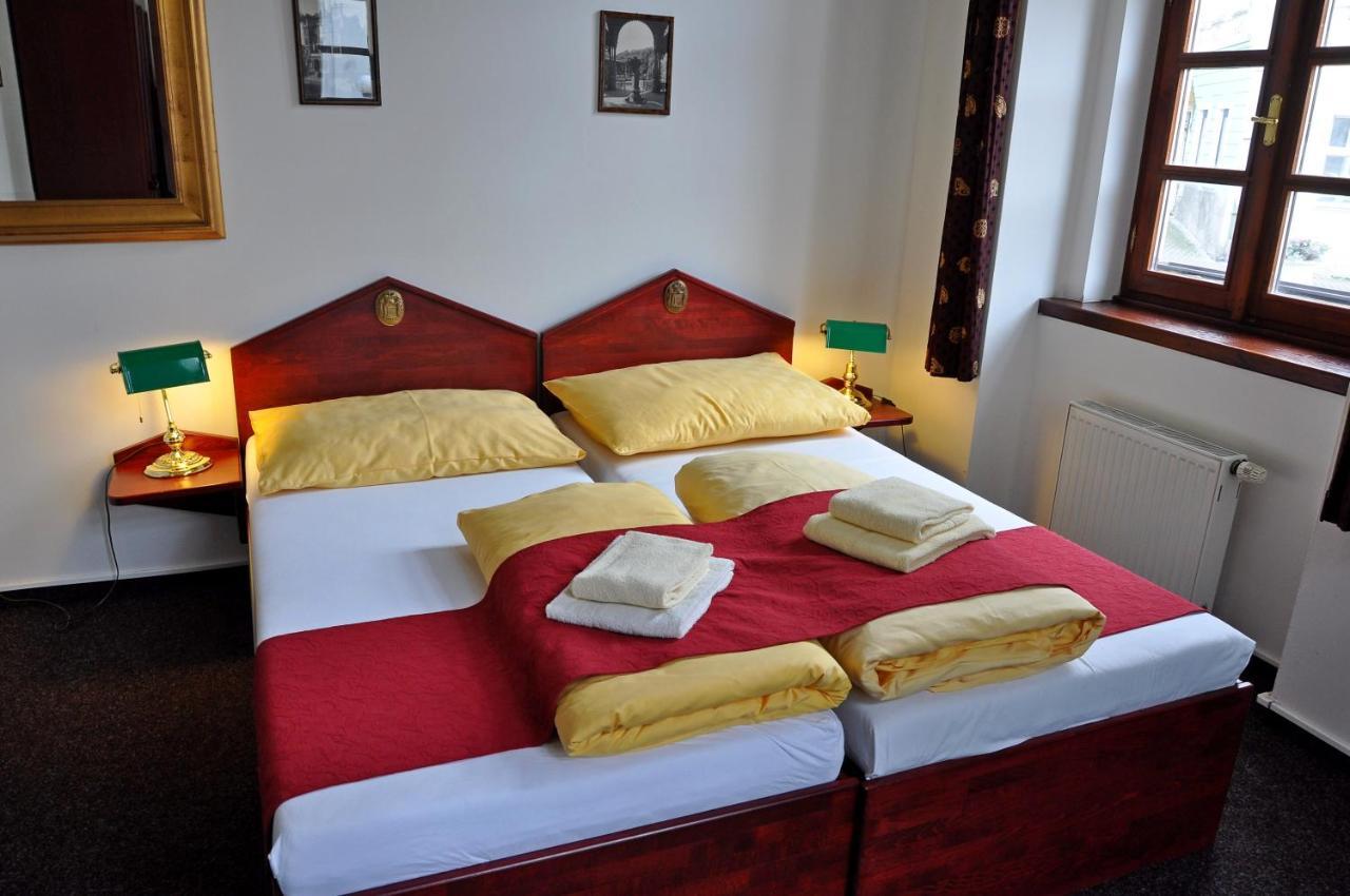 Hotel St Florian Loket Luaran gambar