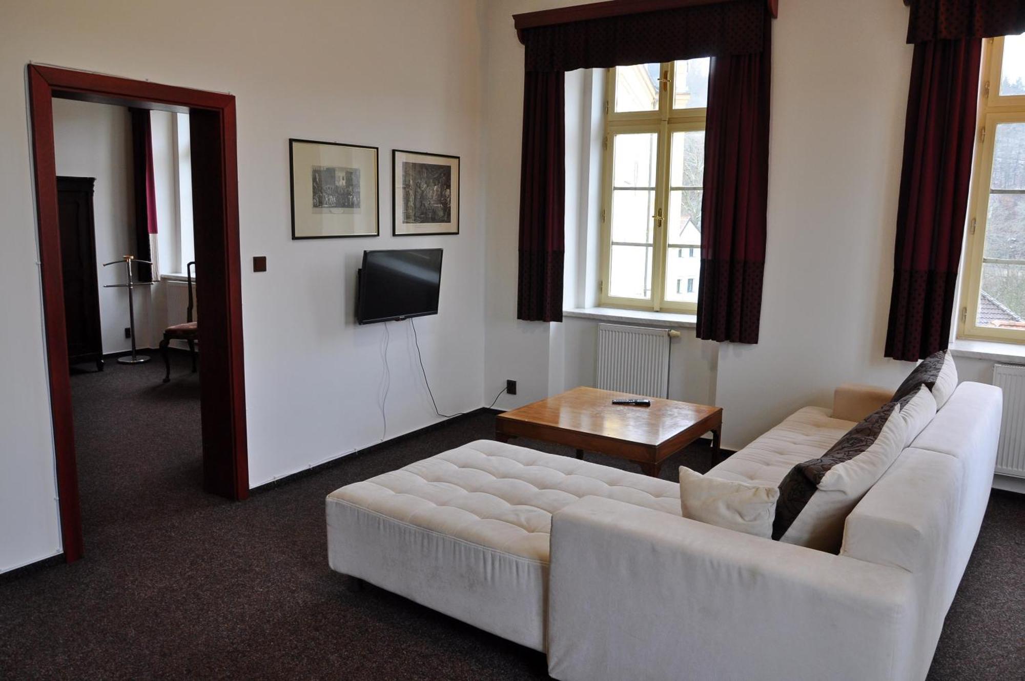 Hotel St Florian Loket Bilik gambar